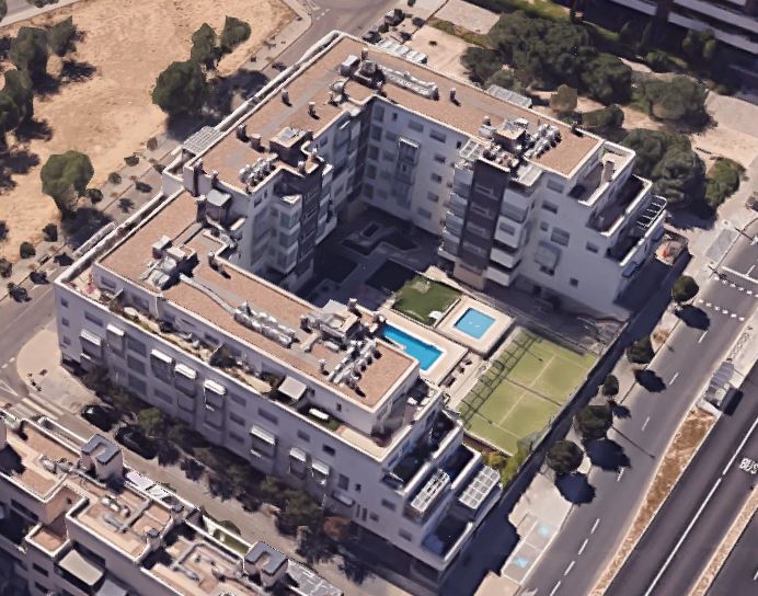 59 VIVIENDAS CON GARAJE Y PISCINA
Localidad: Madrid 
Superficie: 10.000 m2 
Descripción: Proyecto integral instalaciones