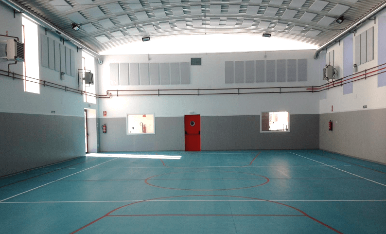 CEIP NAVAS DE TOLOSA
Localidad: Paracuellos del Jarama - Madrid 
Superficie: 2.500 m2 
Descripción: Proyecto integral de instalaciones  (Fases 4-5-6)